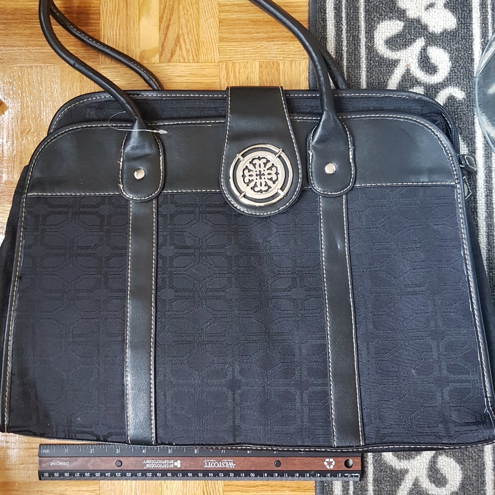 Vintage shoulder purse